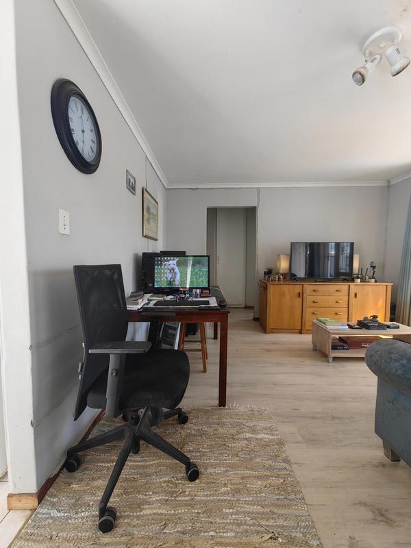 3 Bedroom Property for Sale in Lakeside Western Cape